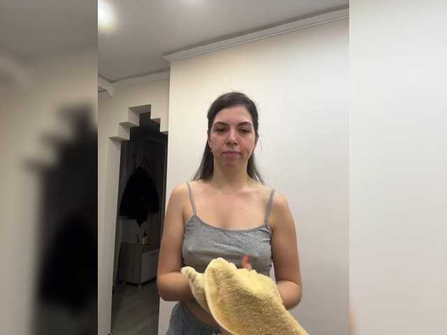 Vika19981 live cam on BongaCams