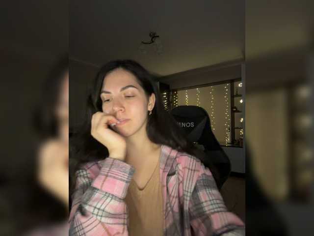 Vika19981 live cam on BongaCams