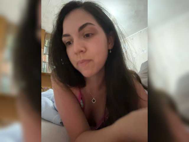 Vika19981 live cam on BongaCams