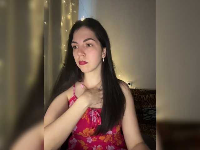 Vika19981 live cam on BongaCams