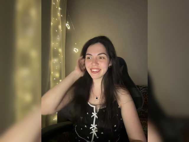 Vika19981 live cam