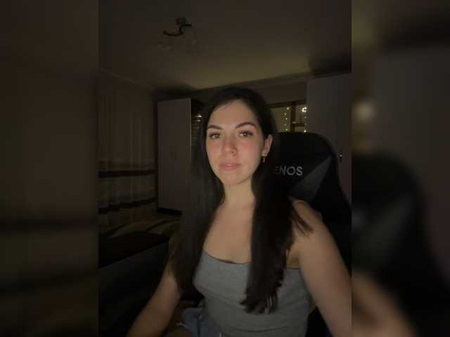 Vika19981 live cam on BongaCams