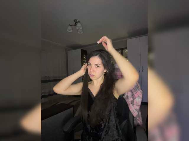 Vika19981 live cam on BongaCams