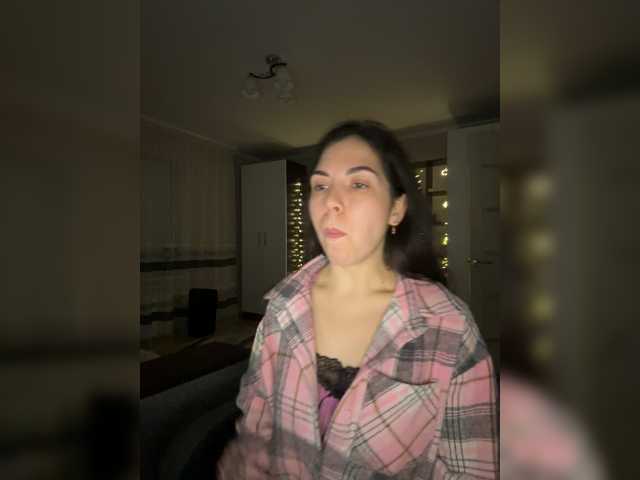 Vika19981 live cam preview