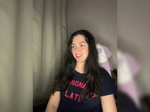 Vika19981's BongaCams show and profile