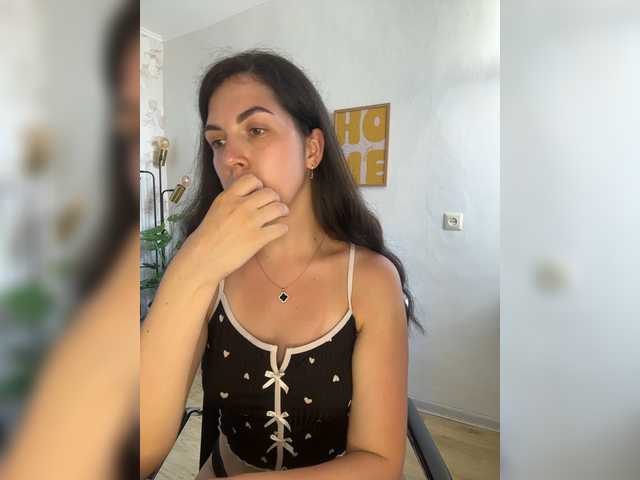 Vika19981 live cam on BongaCams