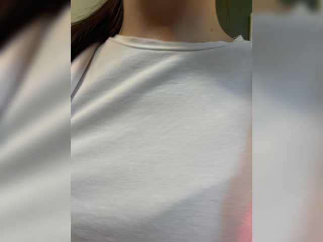 Vika19981 live cam on BongaCams