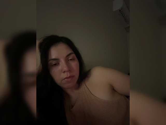 Vika19981 live cam on BongaCams