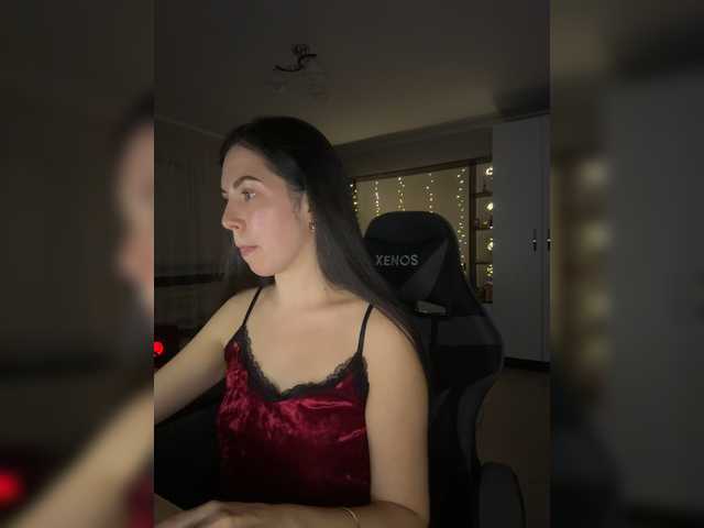 Vika19981 live cam on BongaCams
