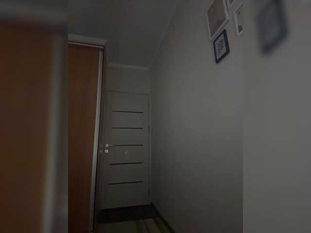 Vika19981 live cam on BongaCams