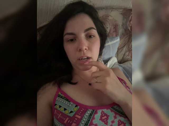 Vika19981 live cam on BongaCams