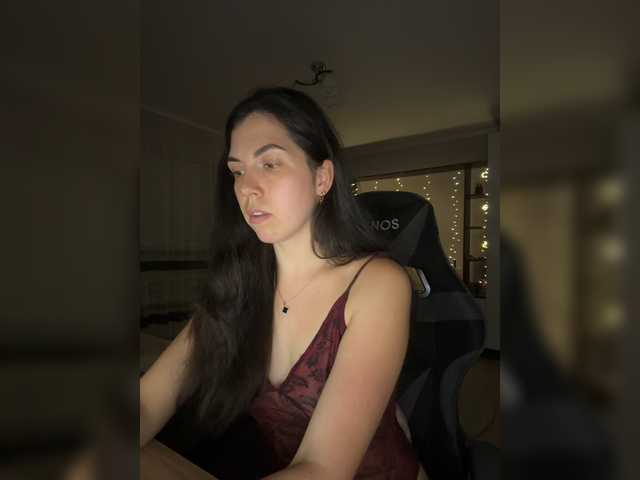 Vika19981 live cam on BongaCams