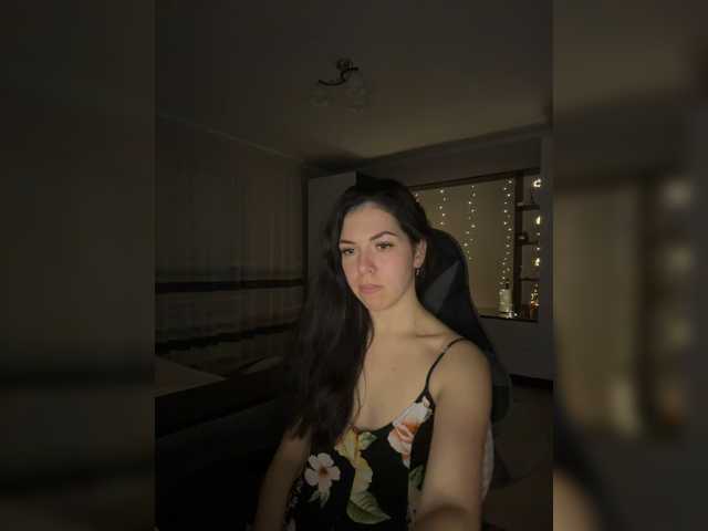 Vika19981 live cam preview