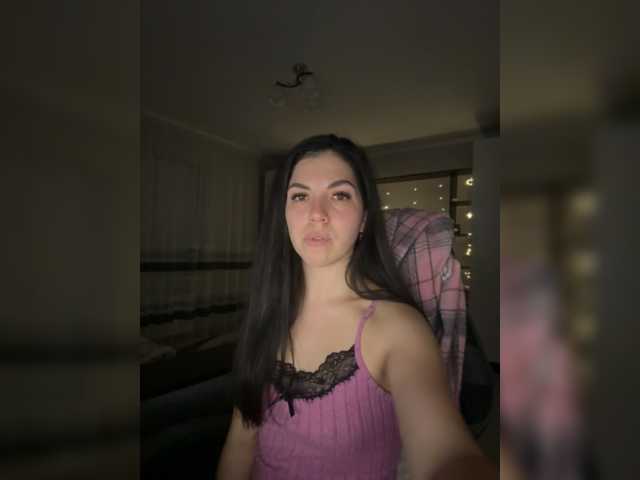 Vika19981 live cam on BongaCams