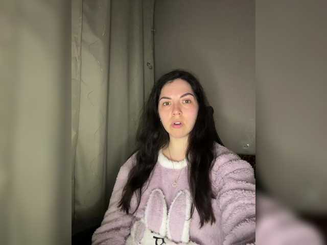 Vika19981's BongaCams show and profile