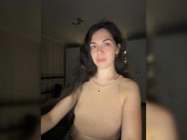 Vika19981 live cam on BongaCams