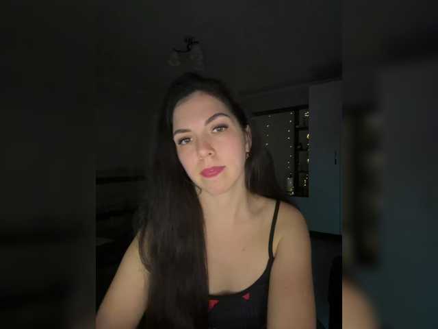 Vika19981 live cam on BongaCams