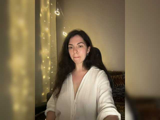 Vika19981 live cam on BongaCams