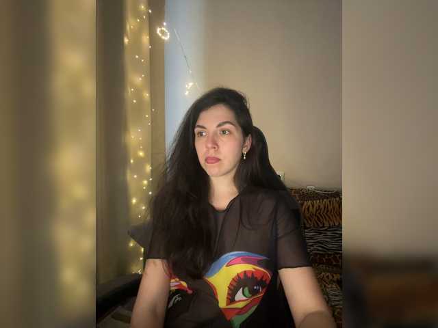 Vika19981 live cam on BongaCams