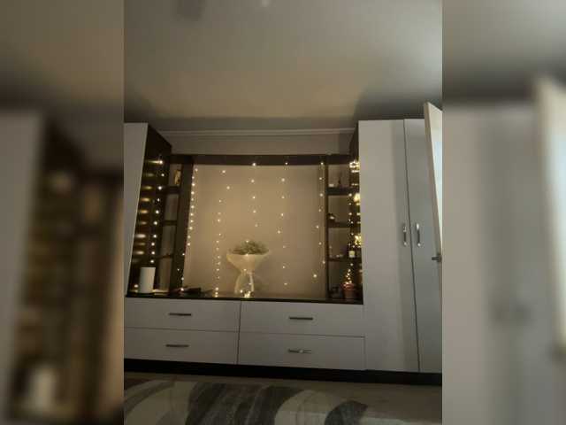 Vika19981 live cam