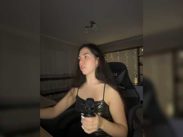 Vika19981 live cam preview