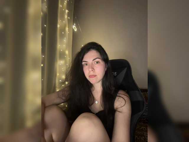 Vika19981 live cam on BongaCams