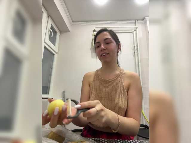 Vika19981 live cam on BongaCams