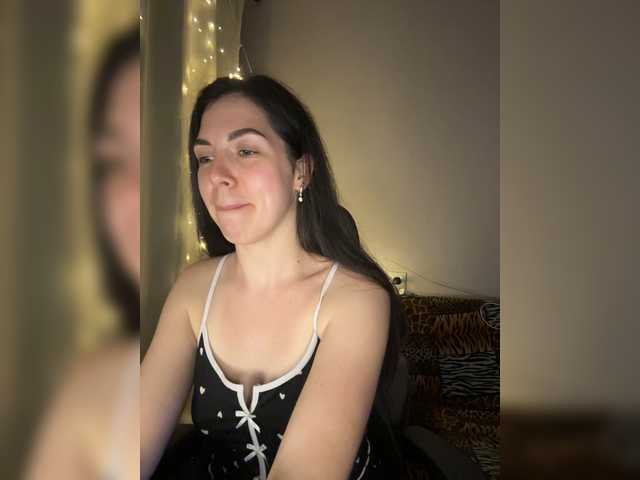 Vika19981 live cam on BongaCams