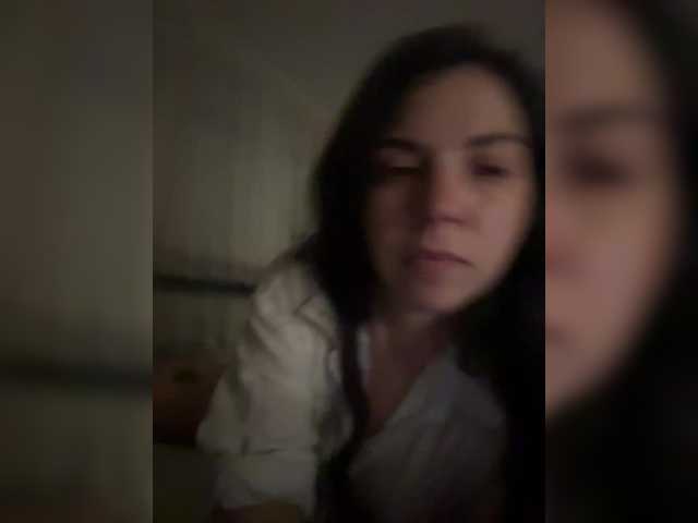 Vika19981 live cam preview