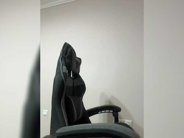 Vika19981 live cam on BongaCams