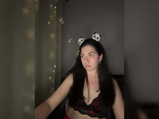 Vika19981 live cam on BongaCams