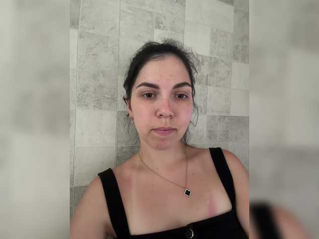 Vika19981 live cam on BongaCams
