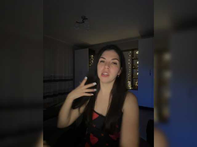 Vika19981 live cam on BongaCams