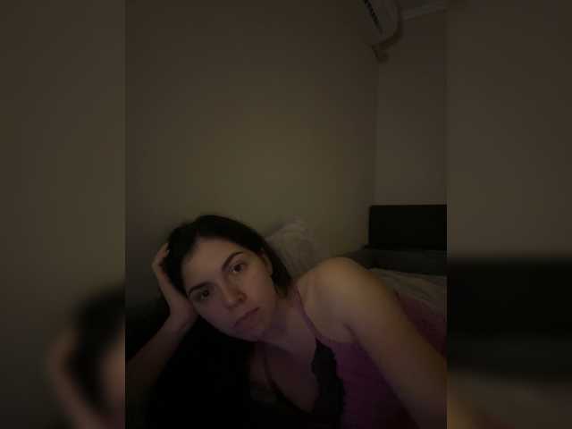 Vika19981 live cam preview