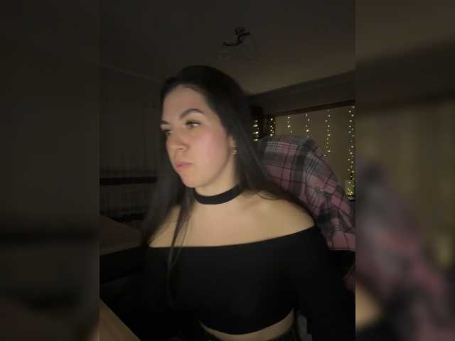 Vika19981 live cam on BongaCams