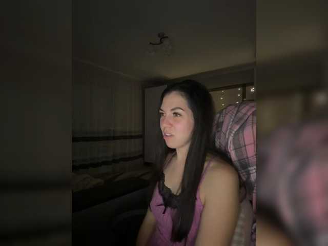 Vika19981 live cam on BongaCams