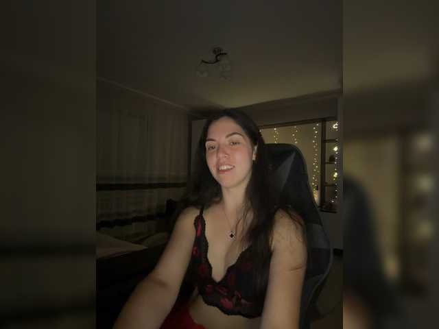 Vika19981 live cam on BongaCams