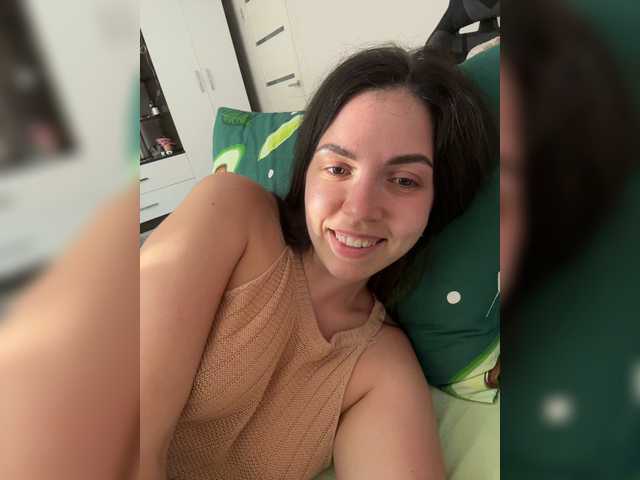 Vika19981 live cam on BongaCams