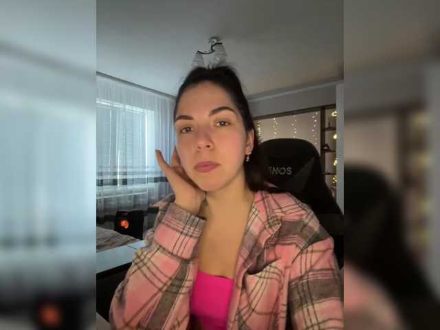 Vika19981 live cam on BongaCams