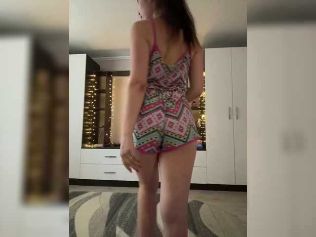 Vika19981 live cam on BongaCams