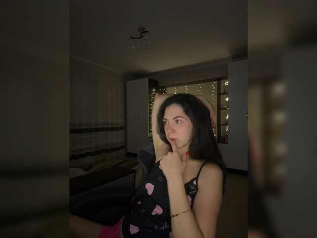 Vika19981 live cam