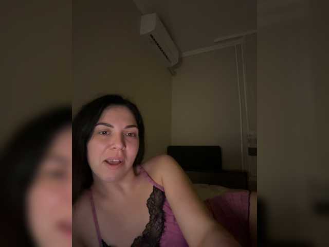 Vika19981 live cam on BongaCams