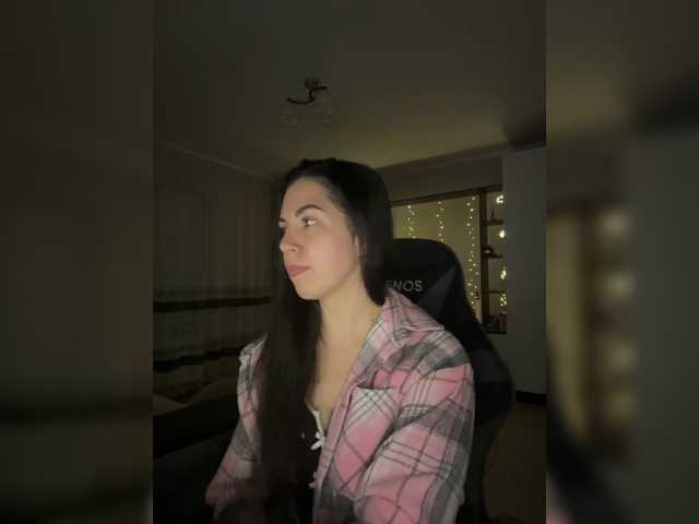 Vika19981 live cam on BongaCams