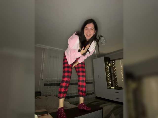 Vika19981 live cam on BongaCams