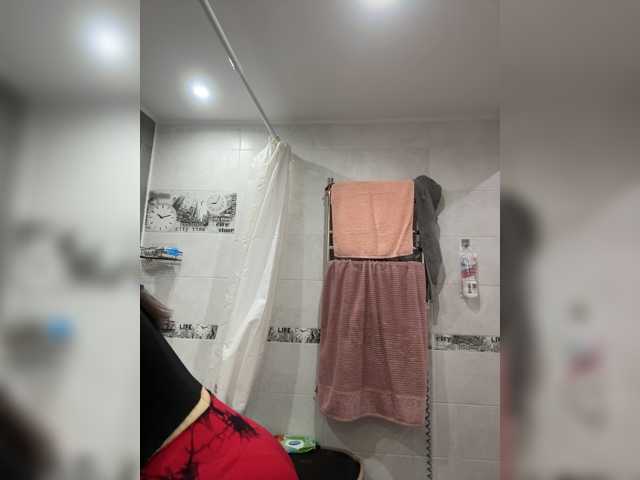 Vika19981 live cam on BongaCams