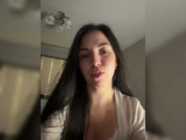 Vika19981 live cam on BongaCams
