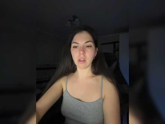 Vika19981 live cam on BongaCams