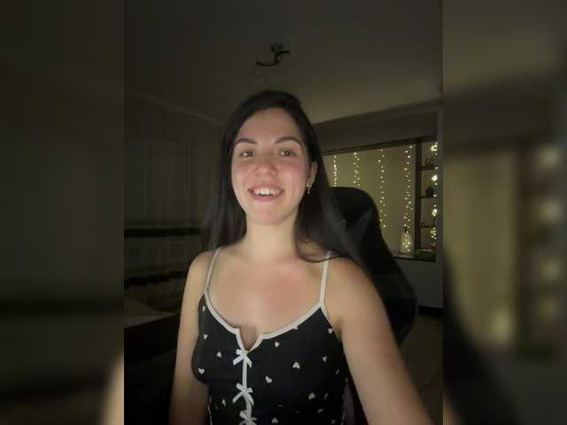Vika19981 live cam on BongaCams