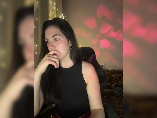 Vika19981 live cam on BongaCams
