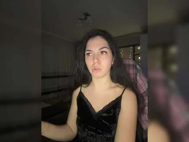 Vika19981 live cam on BongaCams